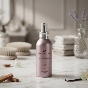 Frenky Lewis anti smell spray met Sandalwood Jasmijn en Vanille geur