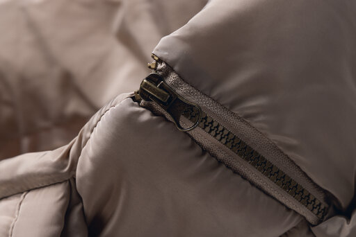 Designed by Lotte Tico hondendraagtas beige 42x20x35 cm &ndash; luxe hondentas