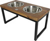 Houten dinnerset met zwart metalen frame van EST1941, inclusief twee roestvrijstalen voerbakken met antisliprand, stijlvol en s
