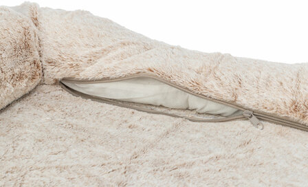 Chenille meubelstof en zacht pluche van Trixie Lino hondenmand