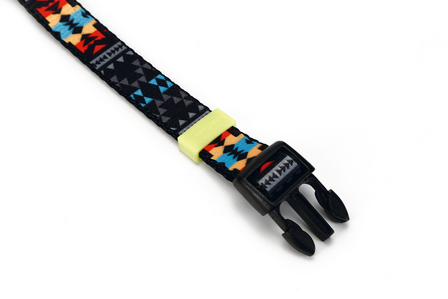 Beeztees Mucadi halsband met kliksluiting en rubberen gespje