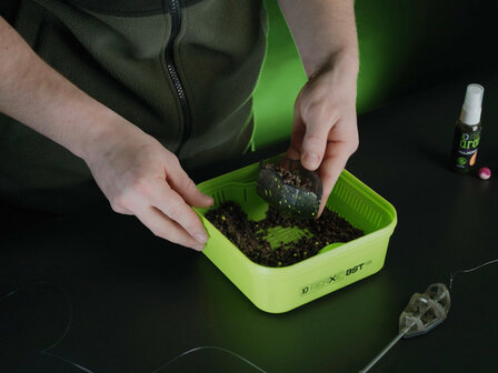 Delphin Method QUIX Reaxe XL mould voor feederhengels