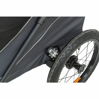 Inklapbare TRIXIE hondenfietskar XL in grijs en zwart met gaas-inzetstukken, reflectoren en een veiligheidsvlag. Vering