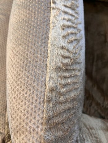 Petlando LikeOrtho Lucy orthopedische hondenmand met pluche binnenkant en stevige randen materiaal