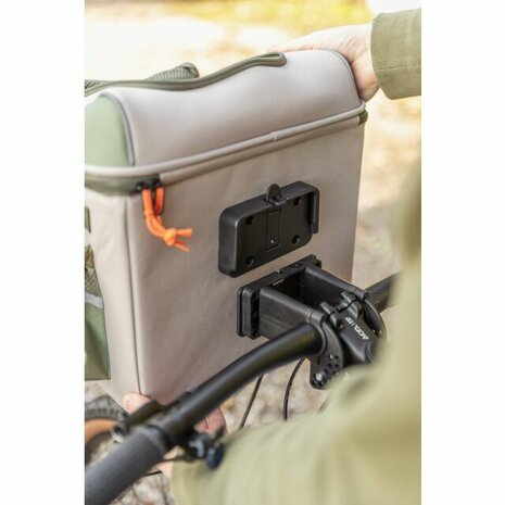 TRIXIE stuur fietsmand groen beige voor kleine hond tot 6 kg met beugelhouder